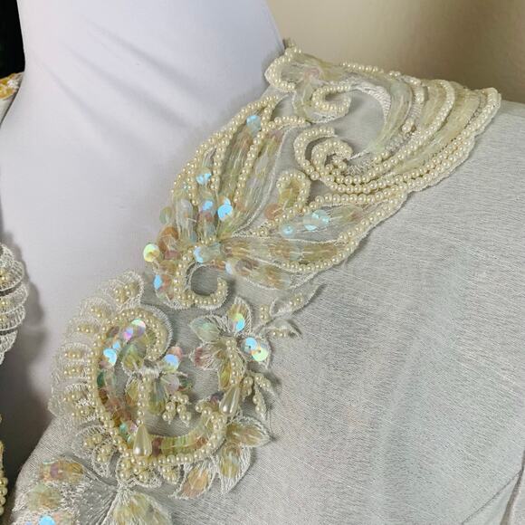 Vintage Ursula Sz 8 Beaded Formal Sequin Top Elegant Art Design Silver Sparkly - Picture 3 of 10